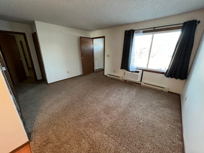 600 Overdale Dr, Unit B in Gillette, WY - Building Photo - Building Photo