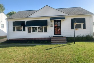 4157 Feiner Dr in Cleveland, OH - Building Photo - Building Photo