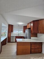 92-111-111 Oloa Pl in Kapolei, HI - Building Photo