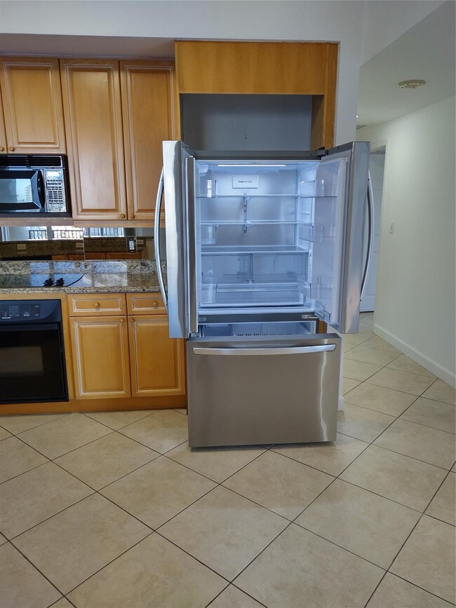 100 S Birch Rd in Fort Lauderdale, FL - Building Photo - Building Photo