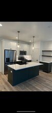520 S Orchard Dr, Unit 24 in Bountiful, UT - Building Photo - Building Photo