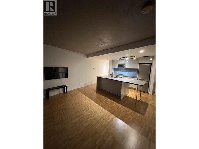 108 W Cordova St in Vancouver, BC - Building Photo - Building Photo