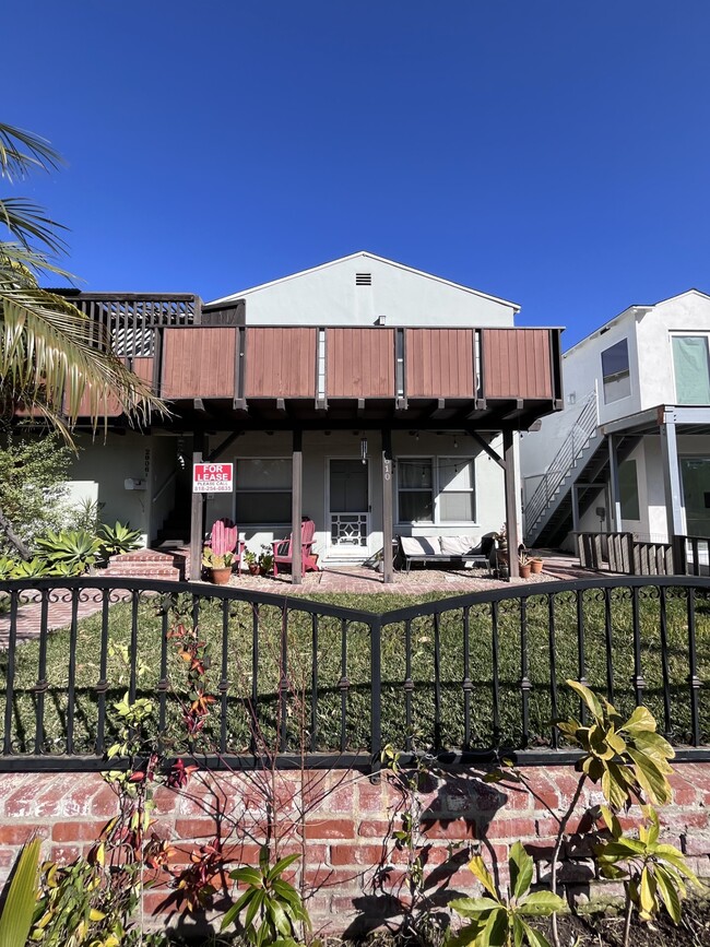 2810 Grand Canal, Unit 2810.5 in Los Angeles, CA - Foto de edificio - Building Photo