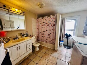 47 Edwards St in New Haven, CT - Building Photo - Building Photo