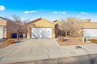 11605 St Thomas Way in El Paso, TX - Building Photo