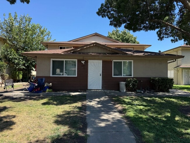 property at 2209 L St