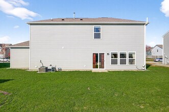 4663 Bayview Dr, Unit SI ID1397942P in Columbus, IN - Foto de edificio - Building Photo