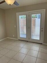 8390 SE Camellia Dr, Unit 8390 in Hobe Sound, FL - Building Photo - Building Photo
