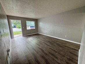 2241 Granada Dr in South Daytona, FL - Building Photo - Building Photo