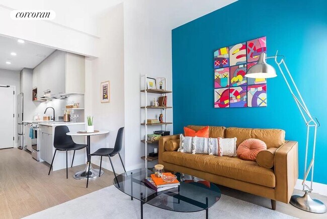 property at 176 Woodward Ave