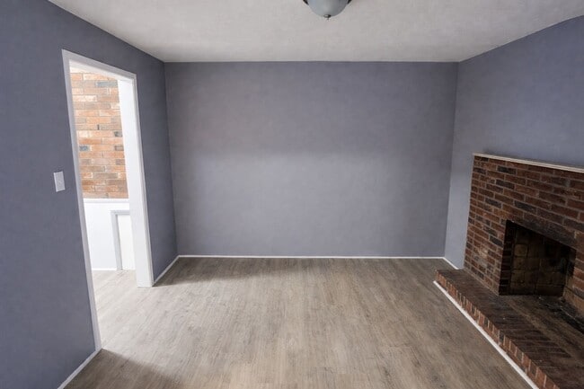 3846 E 189th St in Cleveland, OH - Building Photo - Building Photo