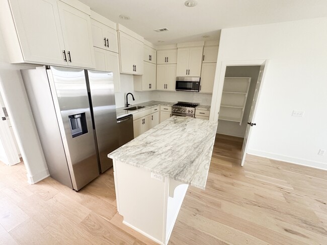property at 1442 E Huntsville Rd