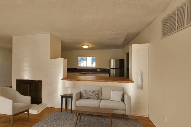 5376 Princess Anne Rd in Virginia Beach, VA - Foto de edificio - Building Photo