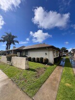 18711 Demion Ln in Huntington Beach, CA - Building Photo