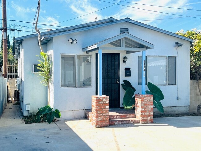 property at 4338 Floral Dr