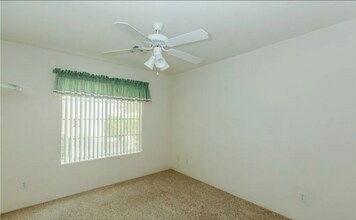 1949 Gold Lake Dr in Fort Mohave, AZ - Building Photo - Building Photo