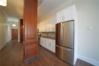 207 N Main St in Elmira, NY - Foto de edificio - Building Photo