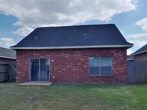 7740 Sign St in Missouri City, TX - Building Photo - Building Photo