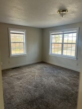 805 Ray Rd in Clarksville, AR - Building Photo - Building Photo