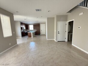 1809 Flycatch St in Las Vegas, NV - Building Photo - Building Photo