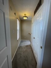 7243 Natalie Janae Ln NE in Albuquerque, NM - Foto de edificio - Building Photo