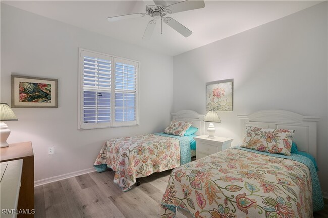 4000 Loblolly Bay Dr in Naples, FL - Building Photo - Building Photo