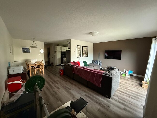 2829 29 St SW in Calgary, AB - Building Photo - Building Photo