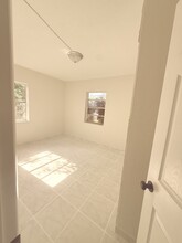 2102 S 3rd St in Fort Pierce, FL - Building Photo - Building Photo