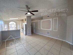 1846 Spruce Ridge Dr in Orlando, FL - Foto de edificio - Building Photo