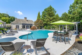 Harbor Creek Apartments in Canton, GA - Foto de edificio - Building Photo