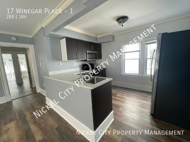 17 Winegar Pl in Buffalo, NY - Building Photo - Building Photo