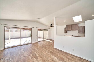 2701 W Temple St in Chandler, AZ - Building Photo - Building Photo