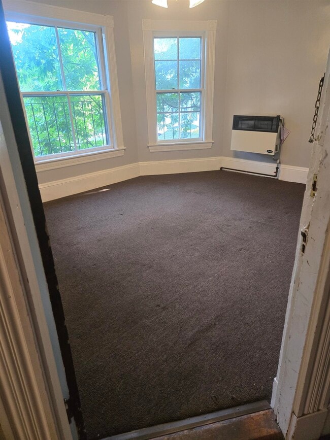 property at 19 Manchester St