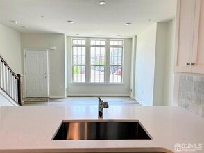 10 Sternadori Rd in Branchburg, NJ - Building Photo - Building Photo