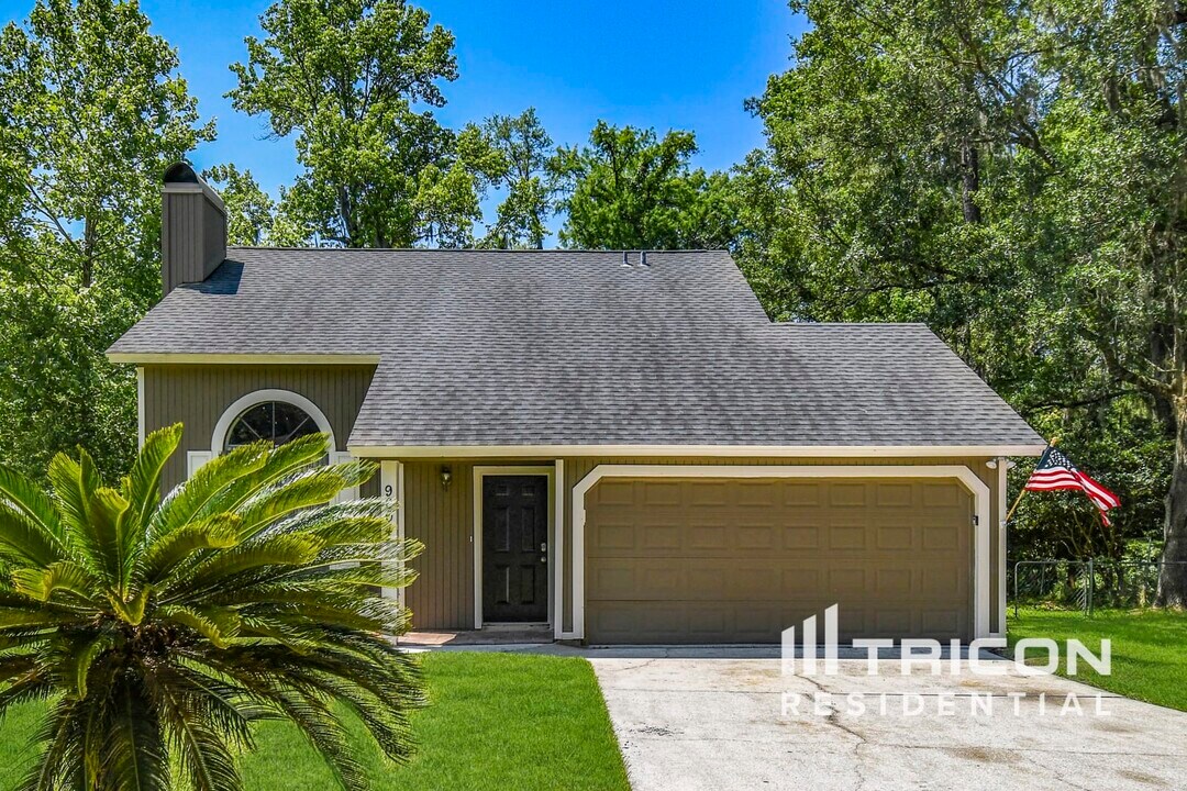 9004 Derrickson Dr in Jacksonville, FL - Building Photo