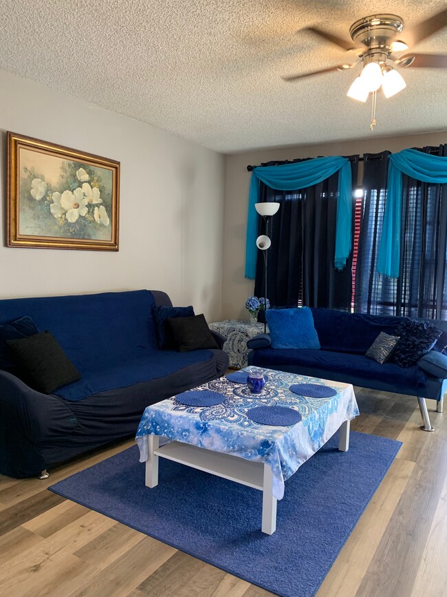 2292 Costa Rican Dr, Unit 20 in Clearwater, FL - Building Photo - Building Photo