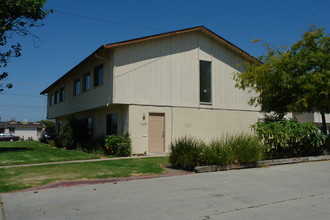 11213-11403 Seymour St in Castroville, CA - Building Photo - Building Photo