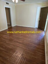 431 24th St NW in Paris, TX - Foto de edificio - Building Photo