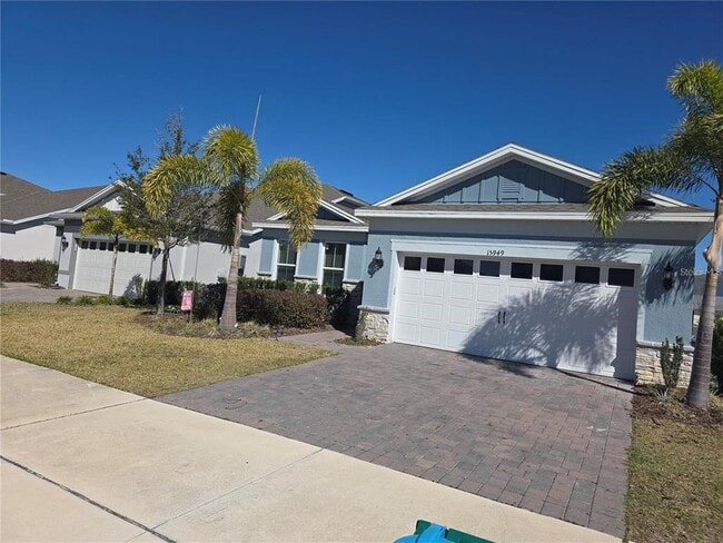 15949 Winding Bluff Dr in Montverde, FL - Building Photo - Building Photo