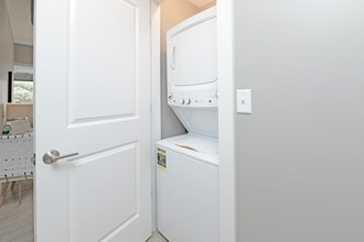 Borden in Wethersfield, CT - Building Photo - Building Photo