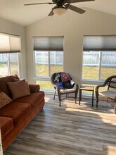 5926 S Dune Harbor Dr in Portage, IN - Foto de edificio - Building Photo