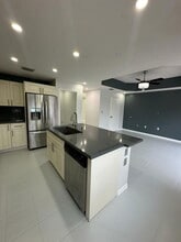 11760 SW 35th Terrace in Miami, FL - Building Photo - Building Photo