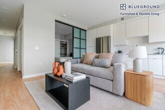 2210 Wisconsin Ave NW in Washington, DC - Building Photo - Building Photo
