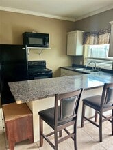 2433 Duncan Dr in Freeport, TX - Building Photo - Building Photo