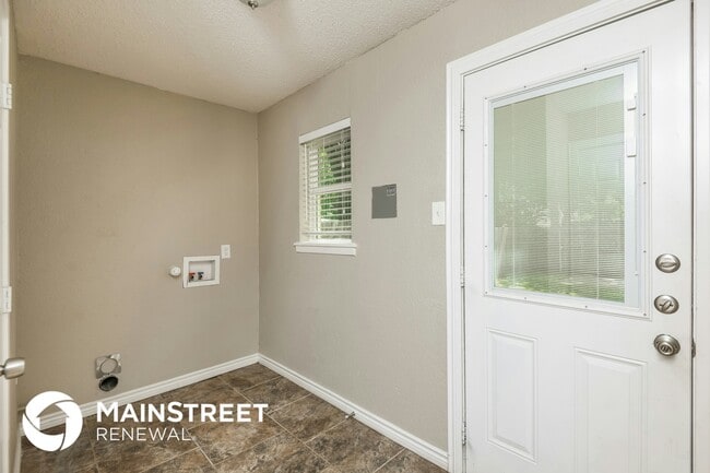 405 S Judd St in Fort Worth, TX - Building Photo - Building Photo