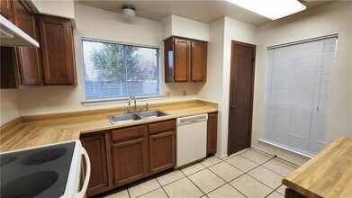 1909 Killington Dr in Harvey, LA - Building Photo - Building Photo