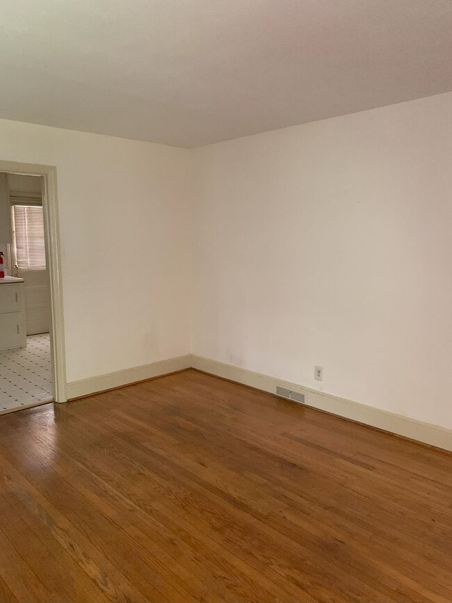 1013 N Eugene St in Greensboro, NC - Building Photo - Building Photo