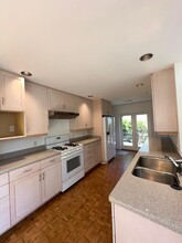 488 Irving Ct in Tiburon, CA - Building Photo - Building Photo