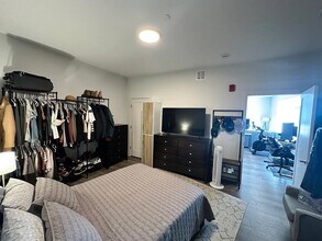 959 Dorchester Ave in Boston, MA - Foto de edificio - Building Photo