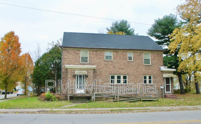 property at 338 N Olive St